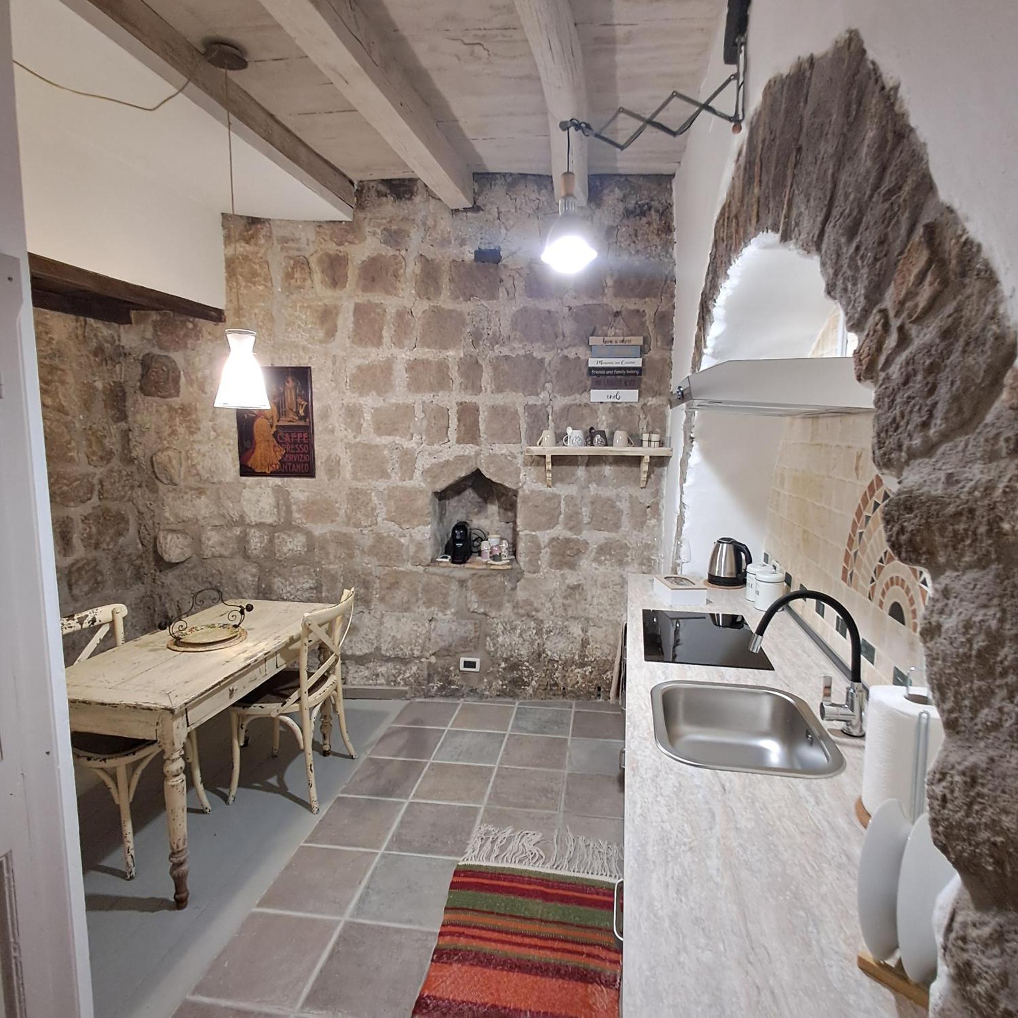 Pettinara 21 Apartment Viterbo Exterior photo